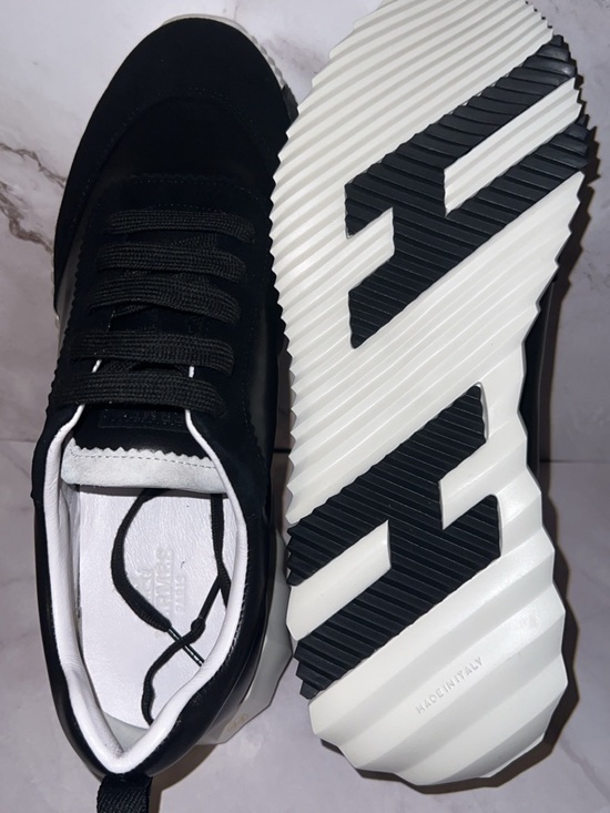Hermes Black Low-Top Men\'s Sneakers with White Lining main image 5